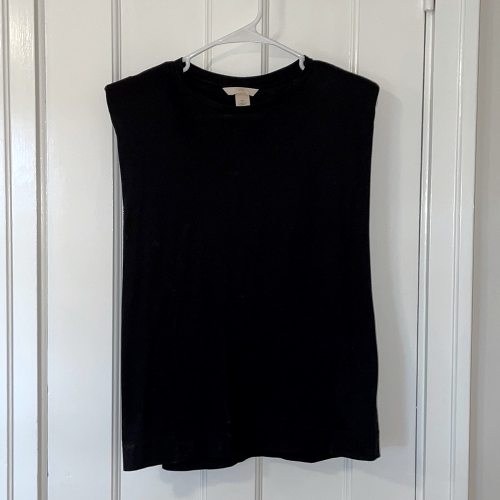 Padded H&M Muscle Tank